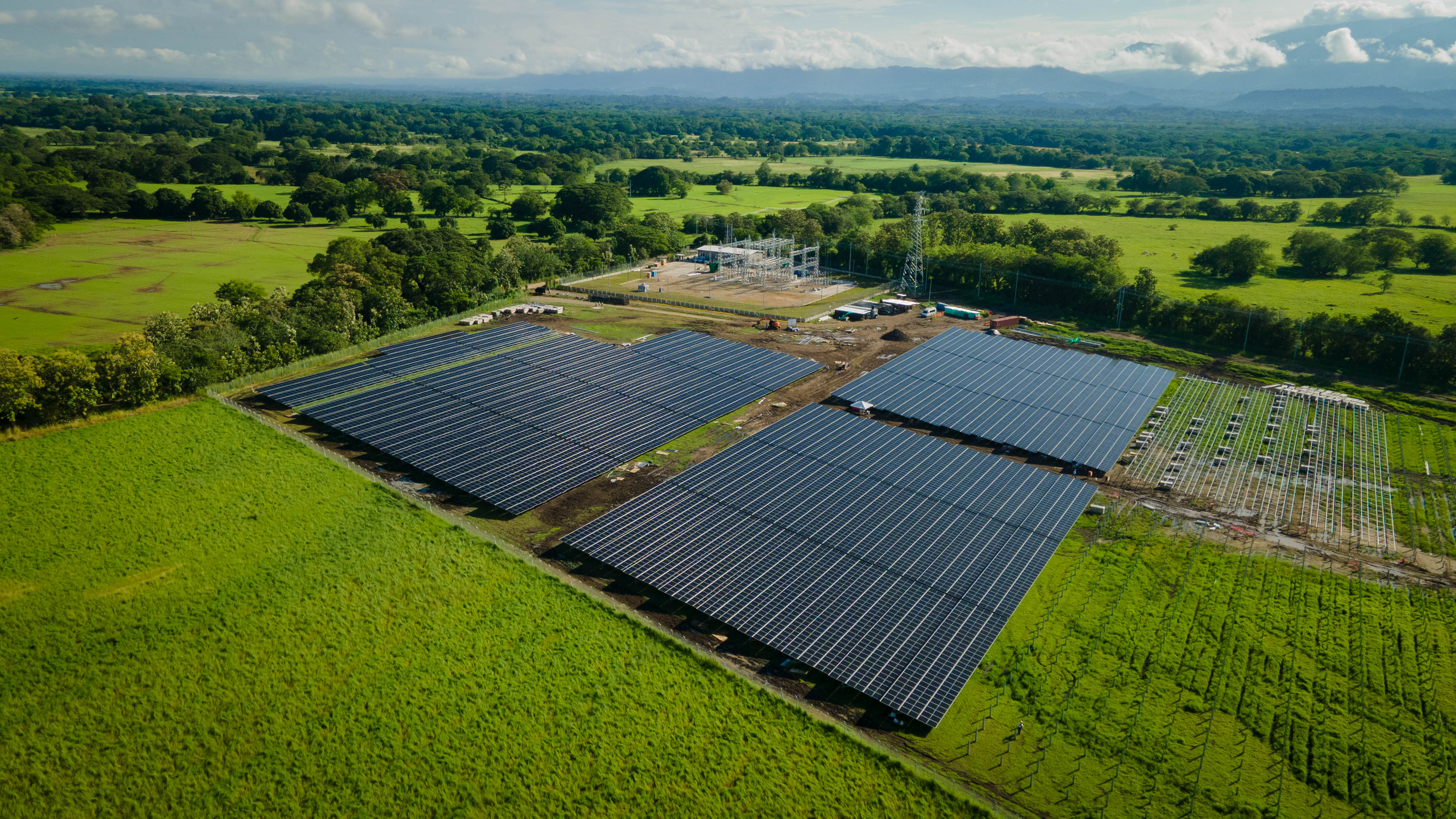 Infraestructura y equipos de la Subestación Dorada Norte