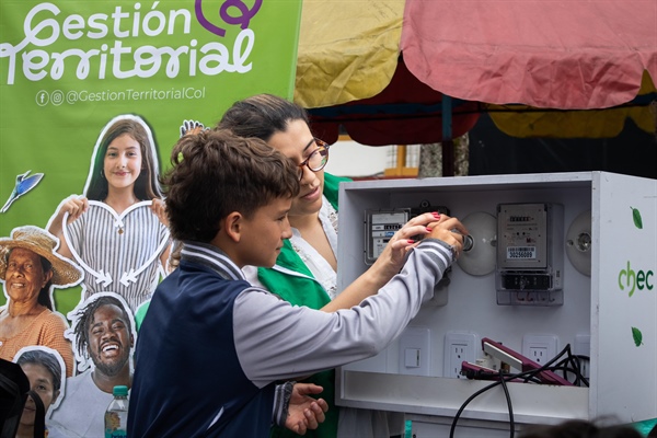CHEC fortalece lazos con la comunidad de Samaná a través de la estrategia Cercanía